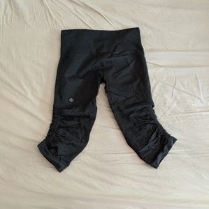 Lululemon In The Flow Crop